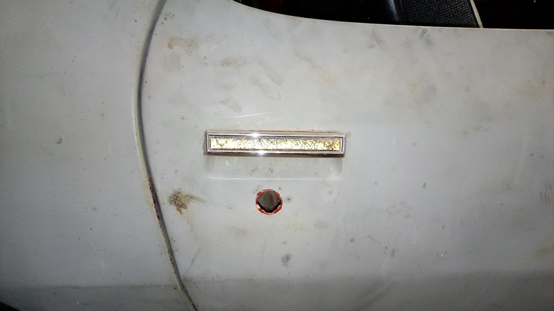 Illustration for article titled Latches? WE DON'T NEED NO STINKIN' LATCHES! Trans Am Moving Plan Day 12